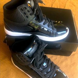 Girls Pastry Dance Sneaker, Black Patent